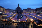 Рождественская ярмарка в Нюрнберге — одна из старейших в Германии, 1 декабря 2017 года