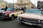 Во время старта ралли классических автомобилей в Москве, 22 апреля 2018 года