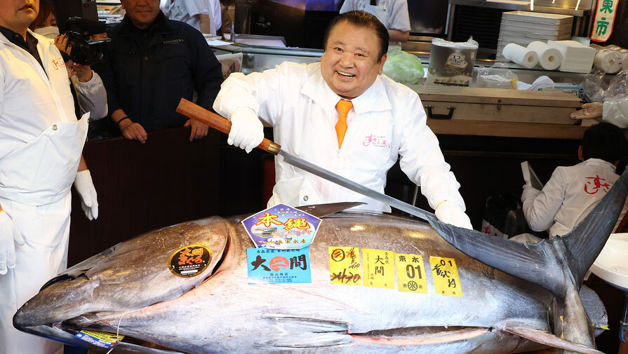 На аукционе в Японии продали голубого тунца за рекордную сумму