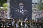 Президент Белоруссии Александр Лукашенко во время парада в честь День Победы в Минске