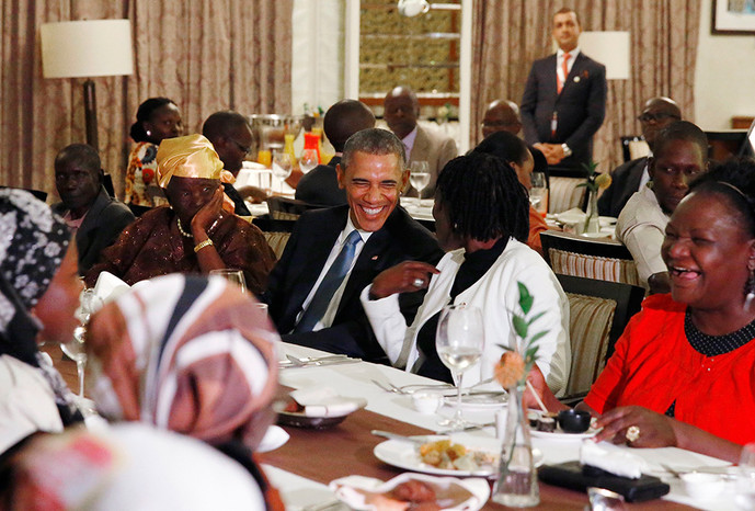 Барак Обама на&nbsp;ужине с&nbsp;родственниками