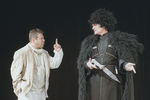Геннадий Хазанов и Кахи Кавсадзе во время премьеры спектакля «Птицы» на сцене Театра эстрады, 2000 год