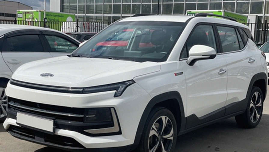 Новые китайские кроссоверы JAC S4 появились в России