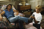Голди Хоун и Курт Рассел в картине «За бортом» (1987)
