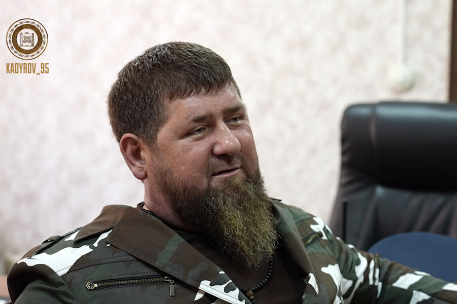 Кадыров предложил отдать пленных бойцов ВСУ взамен снятия санкций с его семьи