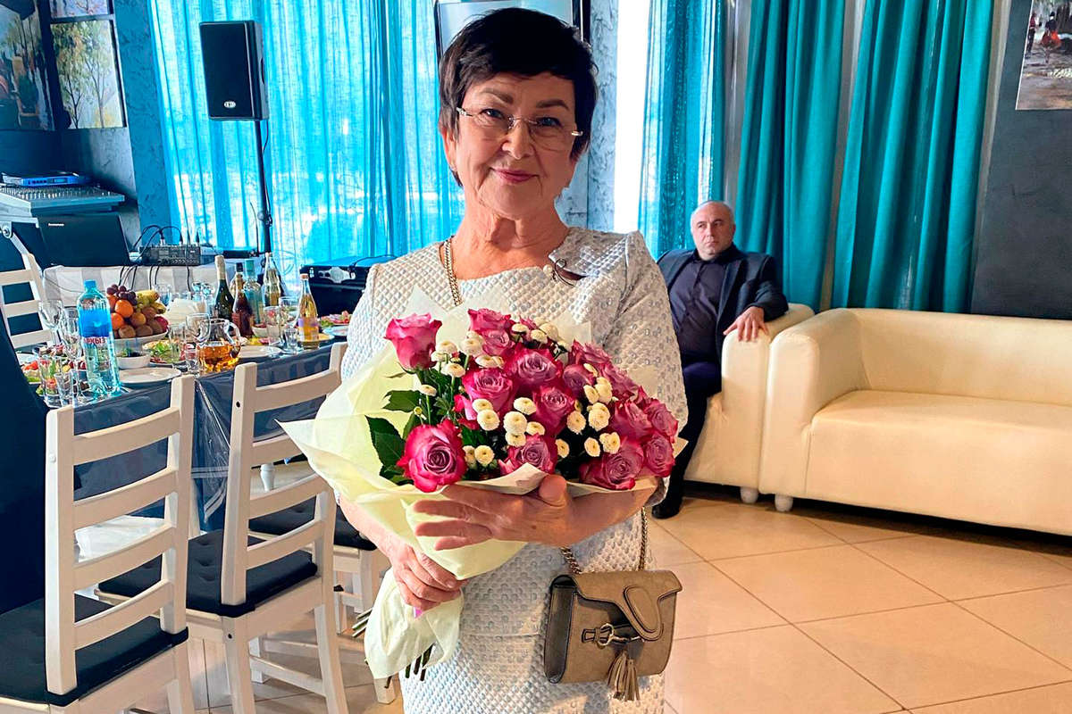 Сестра Жанны Фриске опубликовала фото матери в день ее рождения - Газета.Ru  | Новости