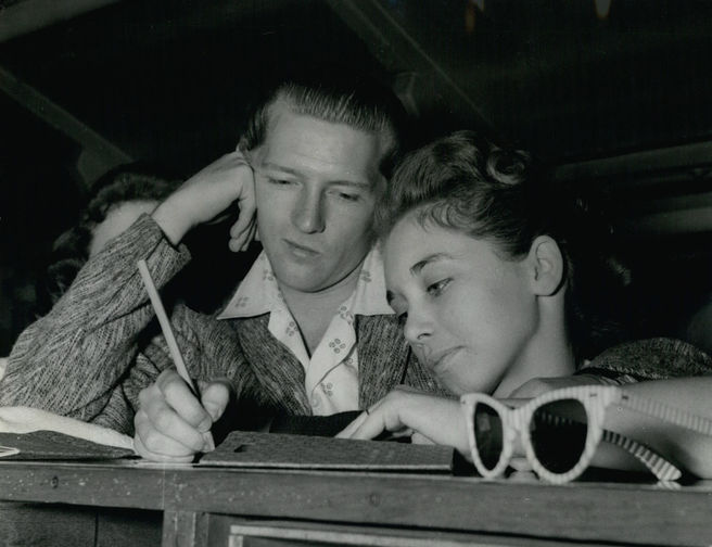 Джерри Ли Льюис со своей невестой Майрой Браун, 1958 год