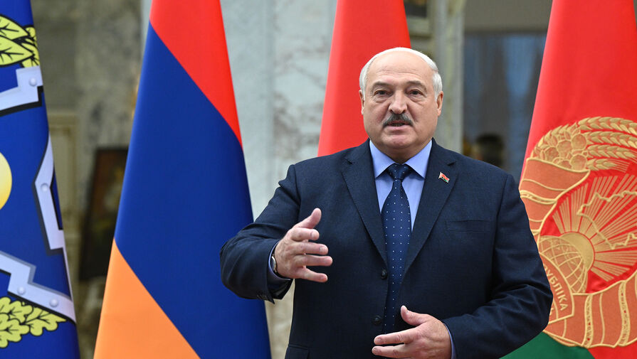 Лукашенко пообещал мгновенный ответ на любую военную агрессию против Белоруссии