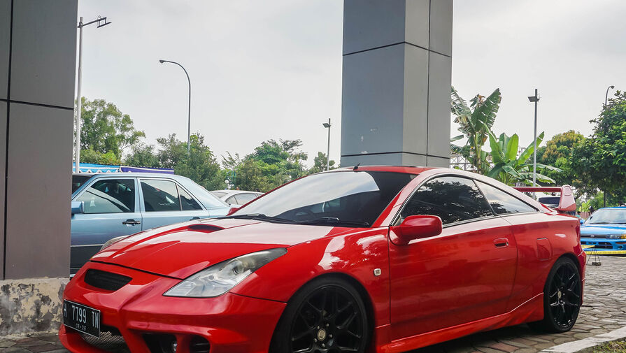 Toyota может возродить модель Celica