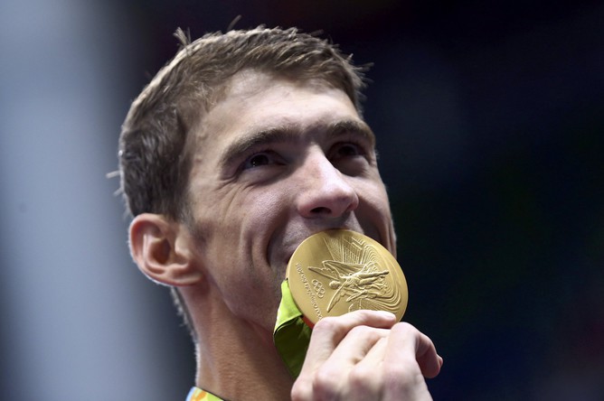 Фелпс после победы в эстафете стал 23-кратным олимпийским чемпионом. Это абсолютный рекорд