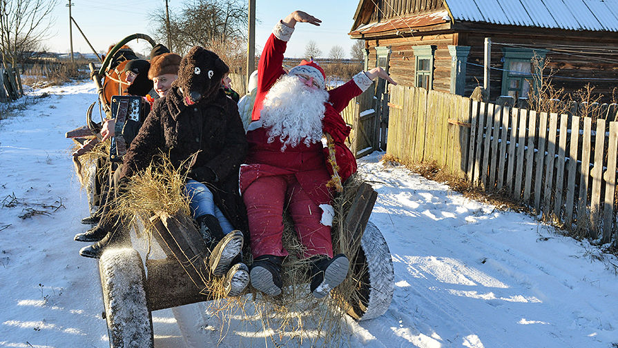 Жители деревни Погост в Гомельской области Белоруссии во время празднования Рождества