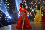 Участница Люсия Арельяно из Перу на 71-м конкурсе красоты «Мисс Мира» в Мумбаи