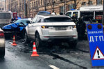 Последствия аварии на Новинском бульваре в центре Москвы, 1 апреля 2021 года