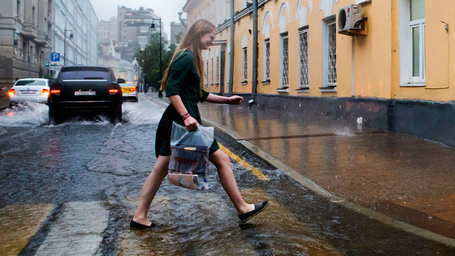 Жестокие игры: Москва дождям не верит