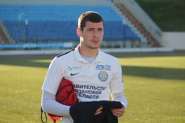 Футболист «Рязани» Дмитрий Митин