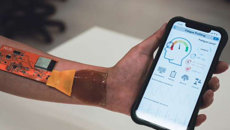 Ученые создали датчик, который измеряет уровень стресса через кожу