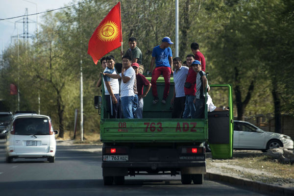 Por qué Bishkek va a restringir el uso del idioma ruso - Gazeta.Ru