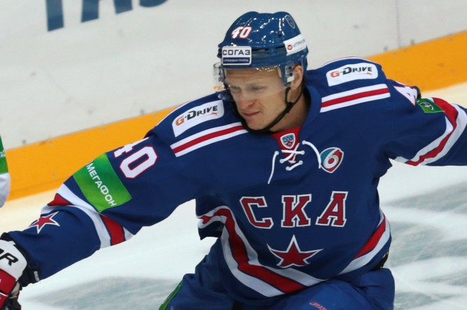 Недавно выступавший за «Северсталь» Евгений Кетов стал автором победной шайбы в ворота своей бывшей команды