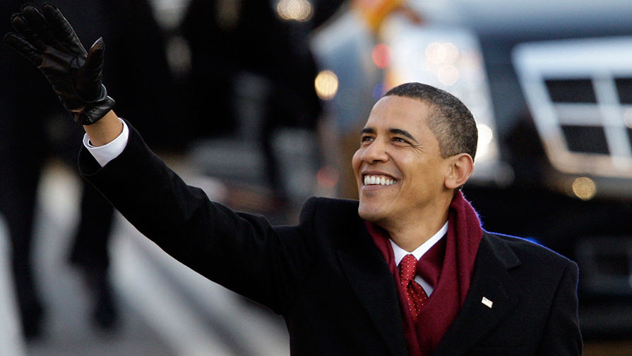 Барак Обама в&nbsp;день инаугурации в&nbsp;центре Вашингтона