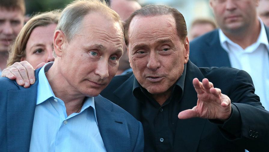Владимир Путин и Сильвио Берлускони в Крыму 13 сентября 2015 года