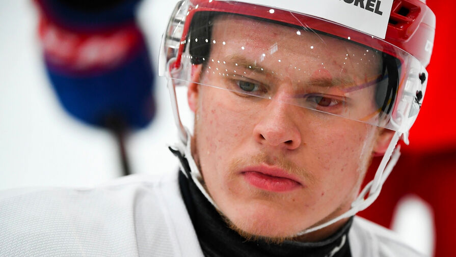 Хоккеист Мичков: решение уехать в НХЛ было непростым