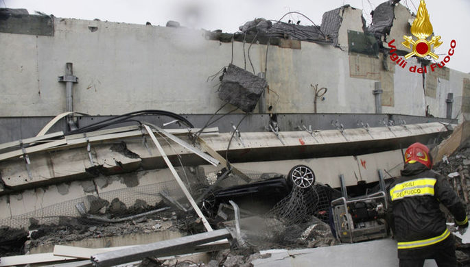Последствия обрушения моста в Генуе, 14 августа 2018 года