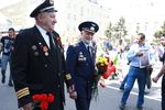 Участники акции памяти «Бессмертный полк» во время шествия в День Победы в Москве