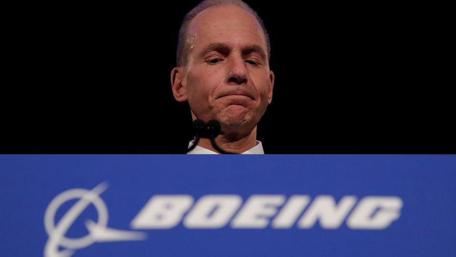 Глава компании Boeing Деннис Меленбер