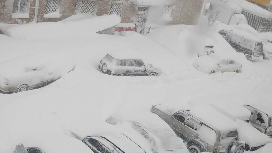 Последствия снежной бури на&nbsp;острове Сахалин, январь 2018 года