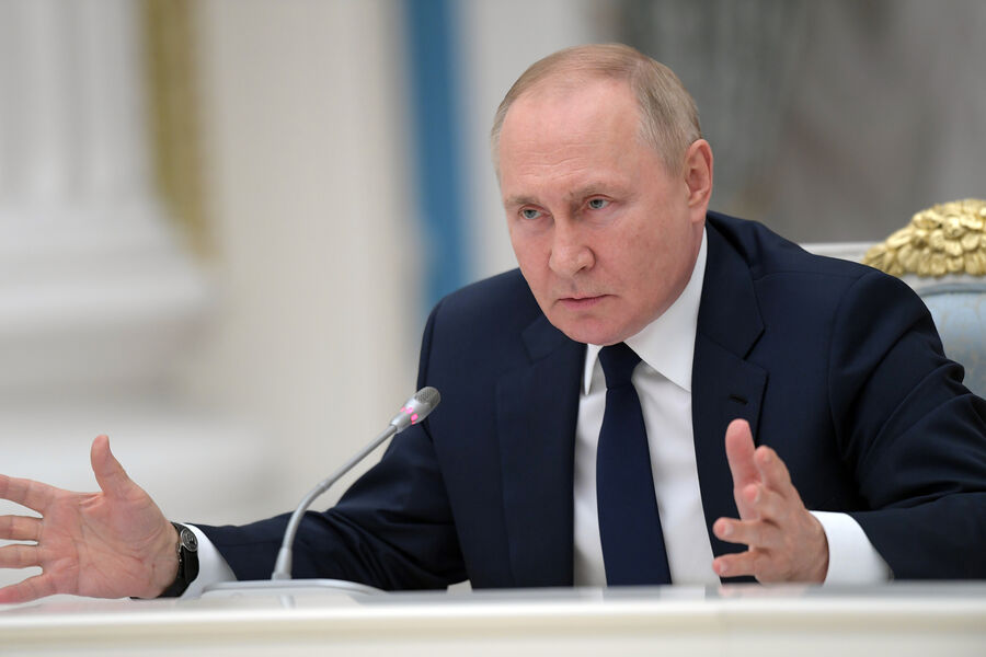 «Достаточно эффективно работает»: Путин считает, что в социалистической идее нет ничего плохого