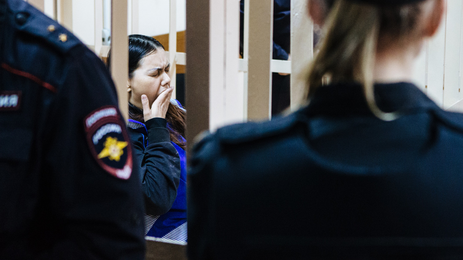 Обвиняемая в убийстве ребенка няня Гюльчехра Бобокулова в Пресненском суде Москвы, март 2016