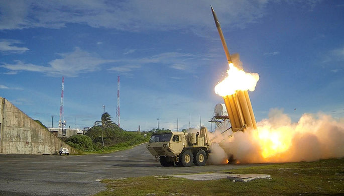 Тестовый запуск ракеты американским комплексом THAAD, архивный снимок