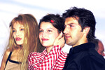 Ариэль Домбаль, Летиция Каста и Фредерик Дифенталь на Каннском кинофестивале, 2001 год
