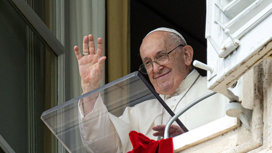 Папа Римский призвал к мирным переговорам на Украине