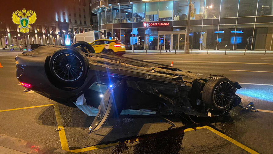 В Москве возбудили уголовное дело на лихача, который устроил пьяное ДТП на спорткаре