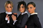 Участницы группы Serebro - Марина Лизоркина, Елена Темникова и Ольга Серябкина, 2007 год