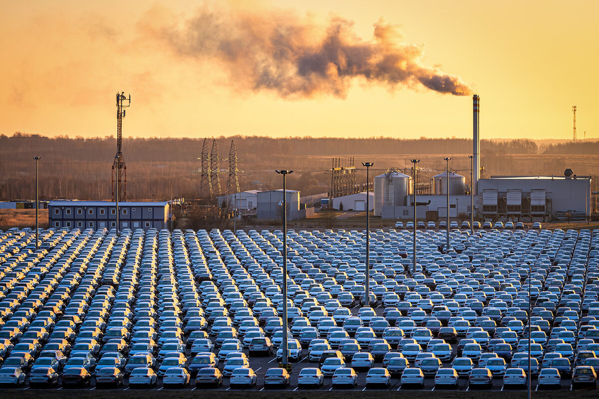 В Германии забастовка фермеров парализовала работу завода Volkswagen -  Газета.Ru | Новости