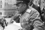 Генерал армии А.И. Ерёменко выступает перед жителями города.
Чехословакия, г. Острава, 9 мая 1945 г.