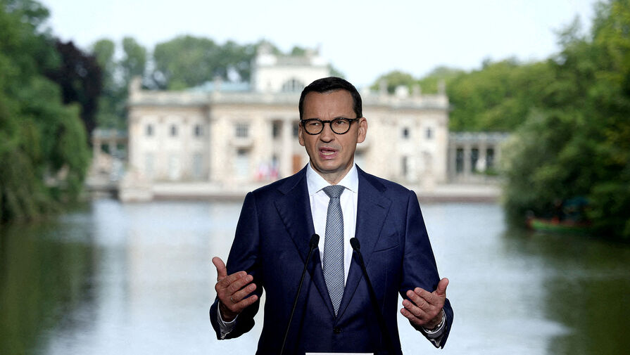 Экс-премьера Польши заподозрили в превышении полномочий