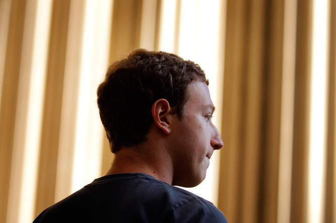 Пользователи сомневаются в будущем Цукерберга на посту главы FB