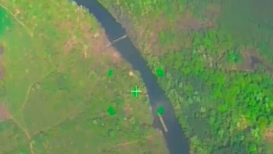 Минобороны опубликовало видео ракетного удара по понтонной переправе ВСУ