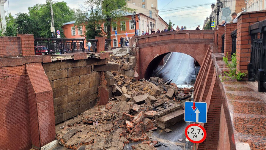В Воронеже пострадал "городской талисман": мэрия вводит режим ЧС из-за затопления улиц