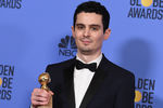 Дэмьен Шазелл был удостоен премии в номинации «Лучший режиссер» за работу над мюзиклом «Ла-Ла Ленд» 