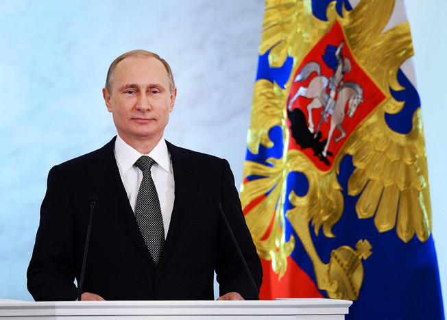 Президент России Владимир Путин во время оглашения ежегодного послания президента Российской Федерации Федеральному собранию в&nbsp;Георгиевском зале Кремля