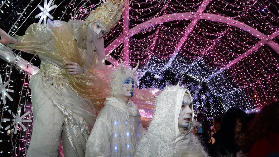 Во время парада Снегурочек в&nbsp;Москве