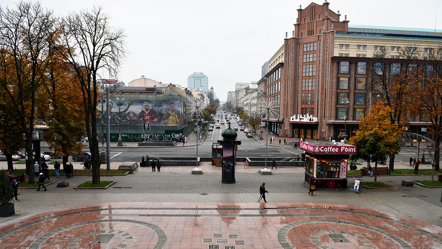 Улица Крещатик в Киеве, ноябрь 2020 года