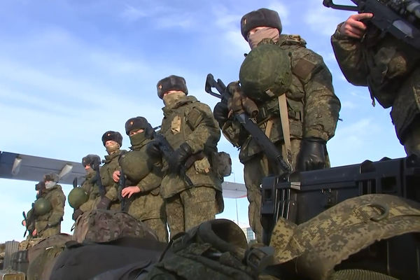 "La introducción de las tropas de la CSTO enfureció a todo Occidente" - Gazeta.Ru