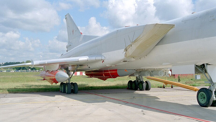 Военный эксперт оценил шансы сбить российскую умную ракету Х-32