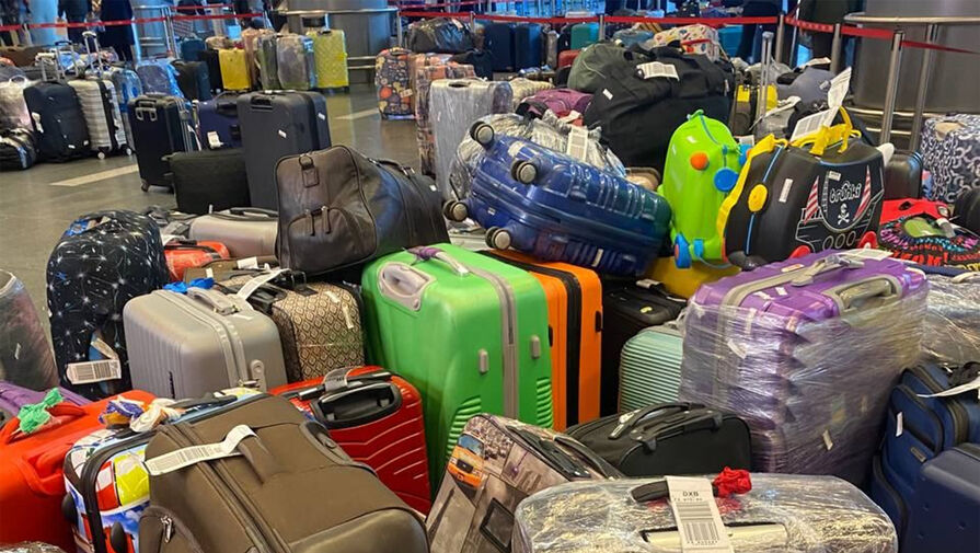 Пассажир из-за утери авиакомпанией его багажа попал в психиатрическую больницу