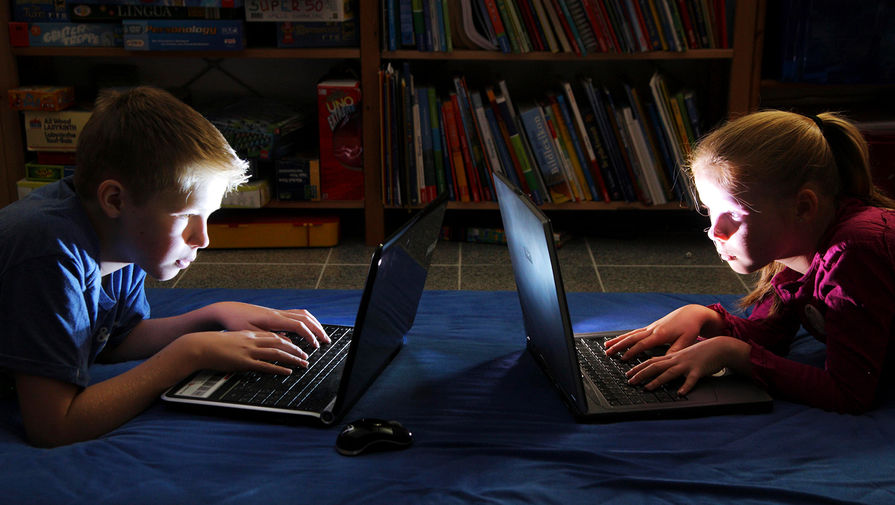 Эксперты назвали самый опасный для детей Интернет-контент